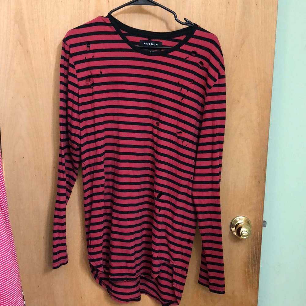 Men’s pacsun distressed long sleeve shirt